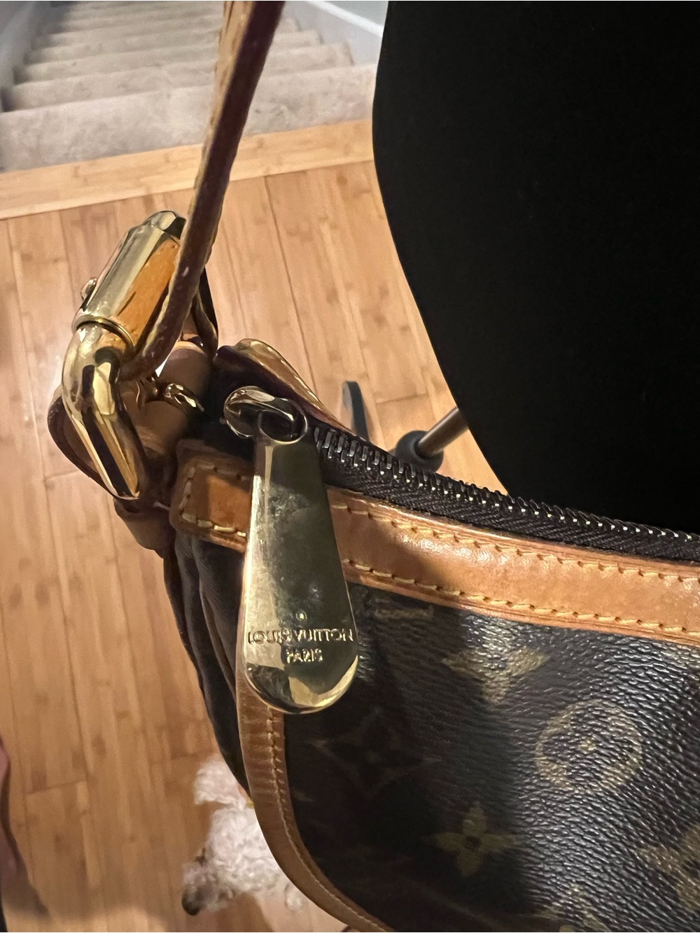 💖Louis Vuitton Monogram Canvas Hobo Shoulder Bag with Vachetta Trim💖 - Picture 7 of 12